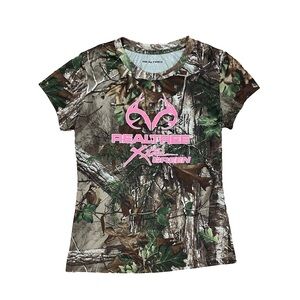Women’s Pink Realtree Camo T-Shirt